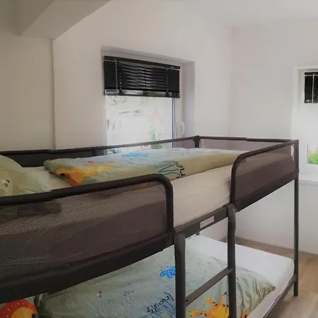2 Bedroom Bungalow, Fireplace, Sauna, Kitchen By The Lake - Am Grimnitzee *
